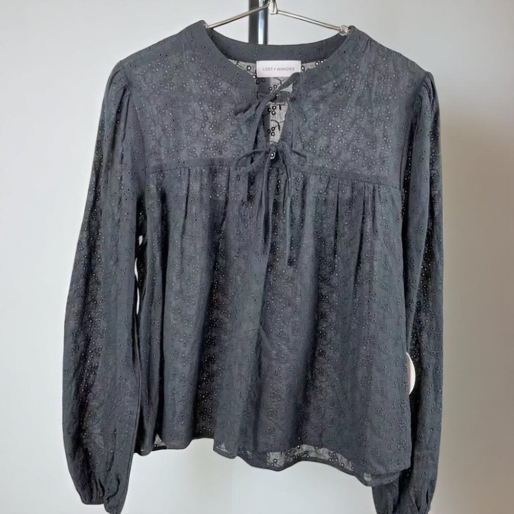 NWT Lost+Wander Mystery Love Peasant Top Black - Picture 2 of 4